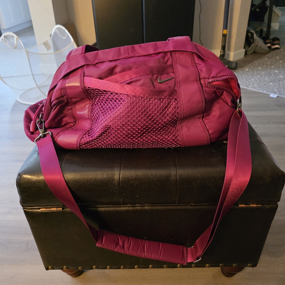Nike Fuchsia Gym Bag